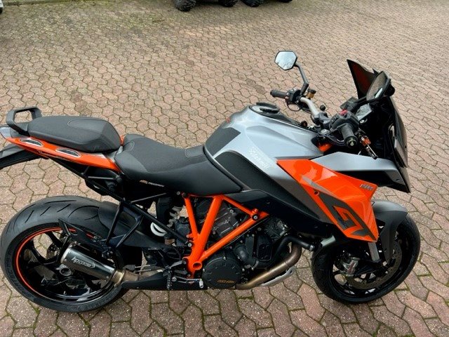 Gebrauchte Ktm Super Duke Gt Ez Km Eur