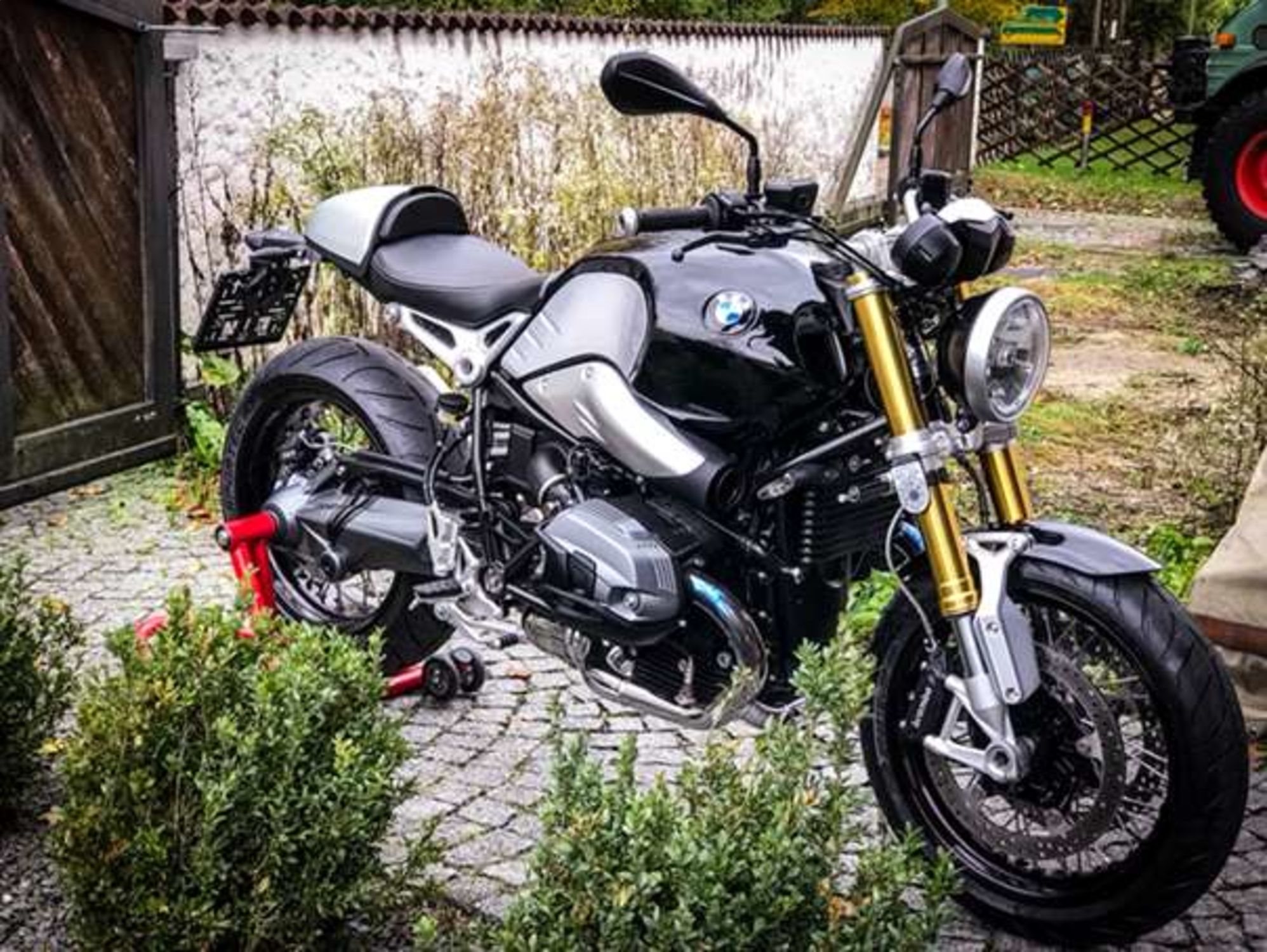 Gebrauchte BMW R NineT EZ 2014 8 360 Km 9 000 00 EUR