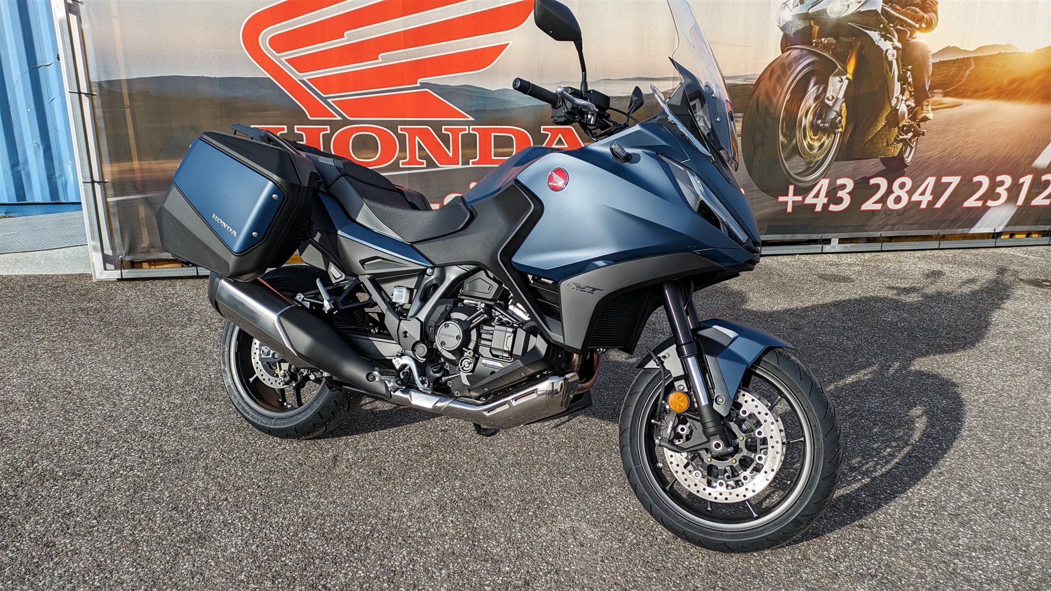 Neumotorrad Honda NT1100 DCT Baujahr 2024 16 190 00 EUR