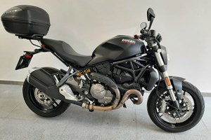Offer Ducati Monster 821 Dark