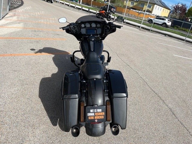 Harley-Davidson Touring Street Glide Special FLHXS (Silver Flux/Black Fuse (Metallic)) - Bild 10