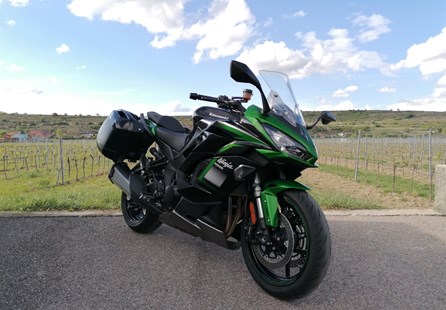 Kawasaki Ninja 1000SX (grün)
