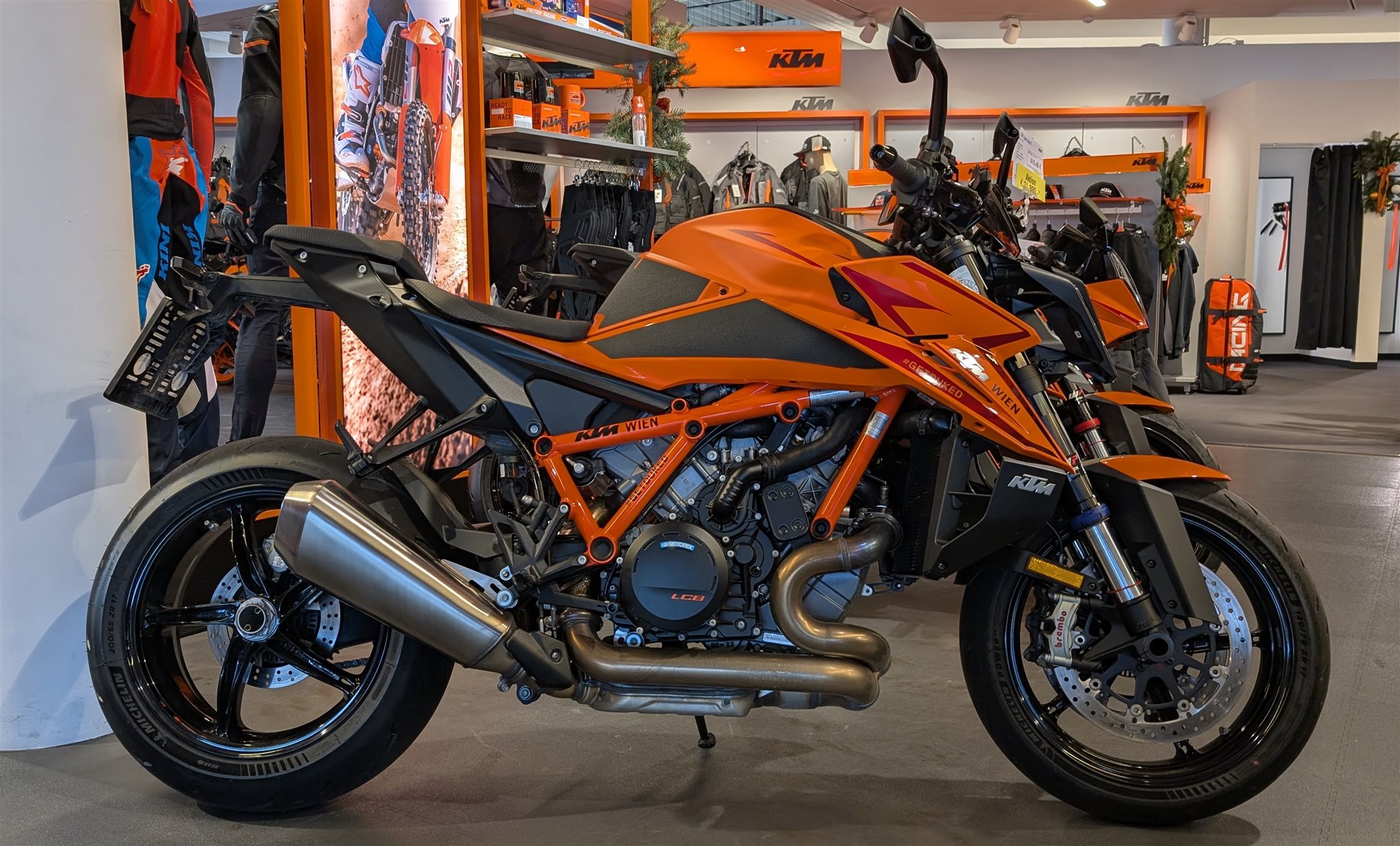 Gebrauchte Ktm Super Duke R Evo Ez Km Eur