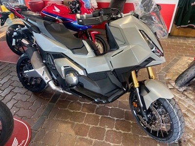 X-ADV