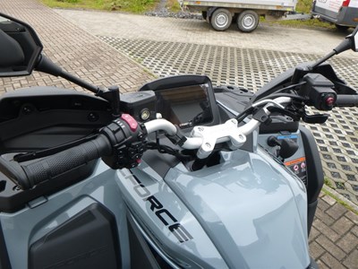 CFORCE 850 L DLX EPS