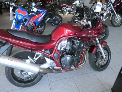 Bandit 1200S