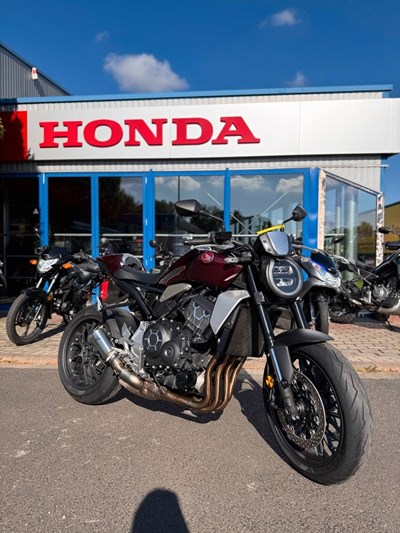 CB 1000 R