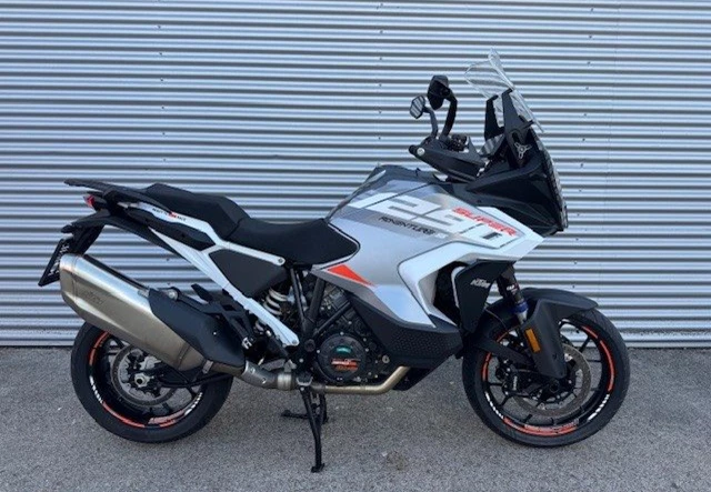 KTM 1290 Super Adventure S (silber)