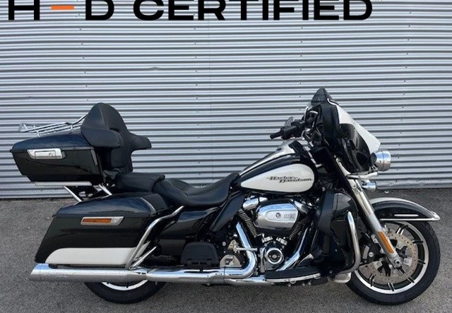 Harley-Davidson Electra Glide Police Edition (Vivid Black/Birch White)