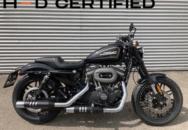 Harley-Davidson Sportster XL 1200CX Roadster (Vivid Black)