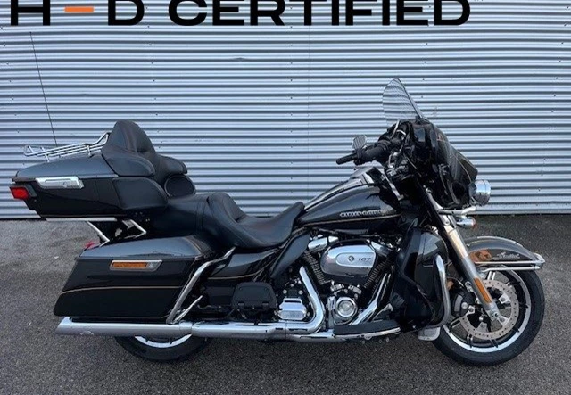 Harley-Davidson Touring Electra Glide Ultra Limited FLHTK (Black Quartz Metallic)