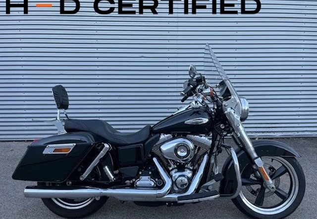 Harley-Davidson Dyna Switchback FLD (Vivid Black)