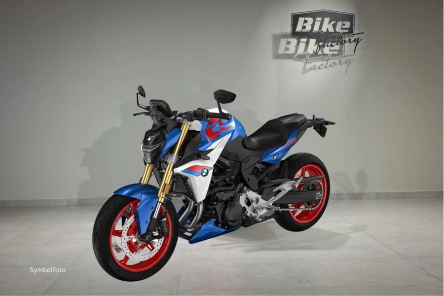 BMW F 900 R