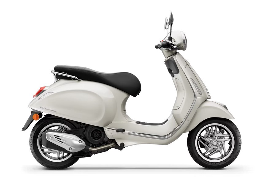 Vespa Primavera 125
