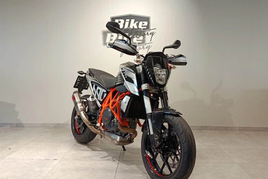 KTM 690 Duke
