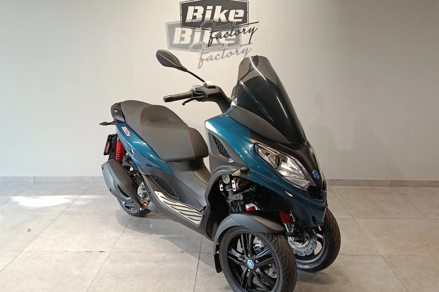 Piaggio MP3 300 Sport
