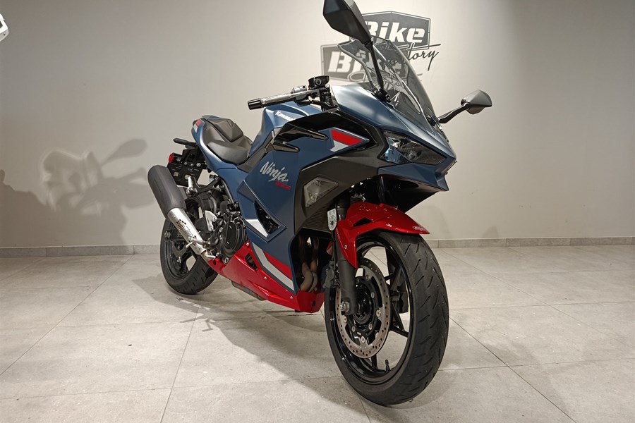 Kawasaki Ninja 500 SE