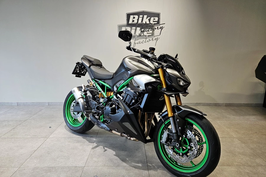Kawasaki Z900 SE