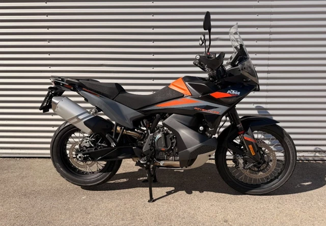 KTM 890 Adventure (schwarz)