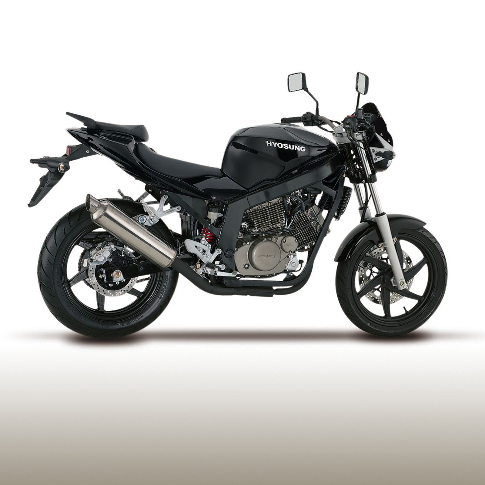 Motorrad Vergleich Yamaha YZF R125 2021 Vs Hyosung GT 125 Naked 2015