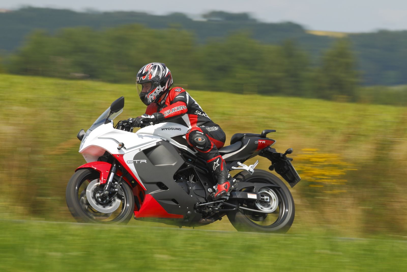 Motorrad Vergleich Hyosung Gt I R Vs Hyosung Gt Ir Sport