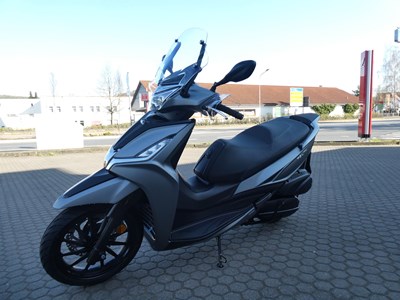New People S 300i ABS