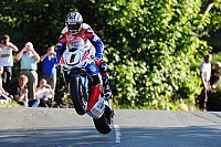 TT2011 - McGuinness holt Senior TT: Legende McGuinness siegt zum 17. Mal