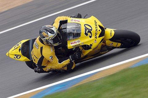 Dunlop reagiert: Neue Reifen während des Wochenendes