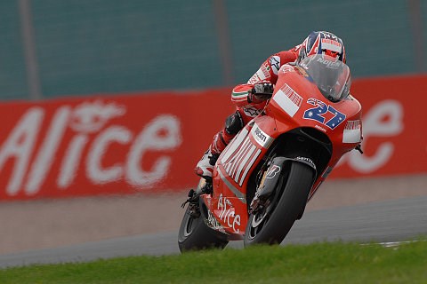 Stoner glücklich, Capirossi auch: Trotz Fehler zur Pole