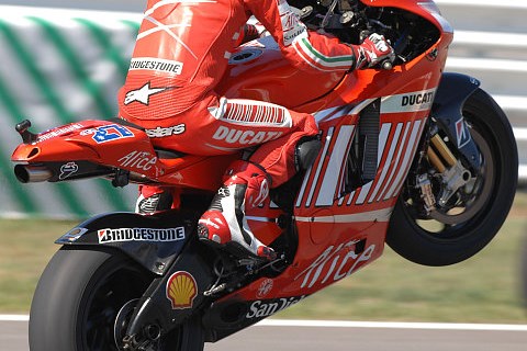 Ducati hat noch nicht genug: Stoner erwartet sich demnächst noch schneller