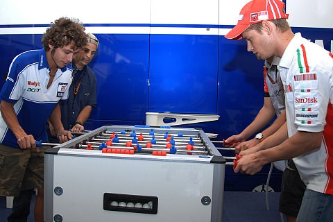 3. Training MotoGP: Stoner vor Rossi