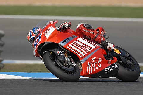 Warm Up MotoGP: Stoner schlägt zurück