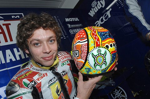 Stoner und Rossi: Neuer Helm für spezielles Rennen