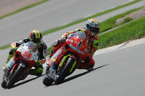 1. Qualifying 250cc: Lorenzo schlägt wieder zu