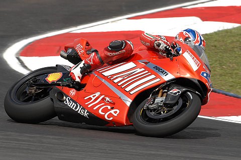 2. Training MotoGP: Stoner bleibt vorne