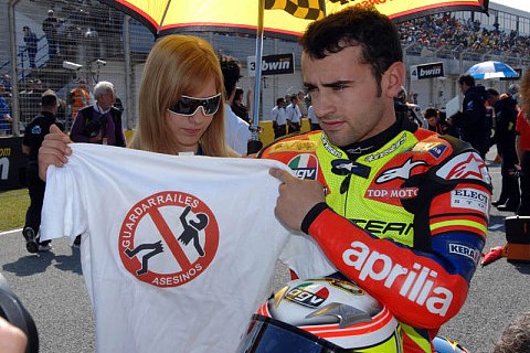 1. Qualifying 250cc: Barberas Schlussangriff