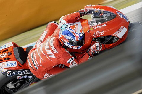 Warm-up MotoGP: Stoner mag es halbtrocken