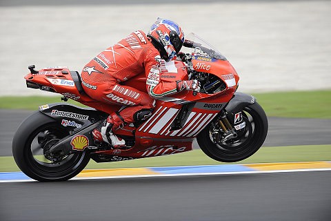 Nicht Ducatis Tag: Von Problemen am Motor und den Reifen