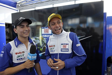 Hungrige Fiat Yamaha Piloten: Der Onkel Doktor kann es kaum erwarten