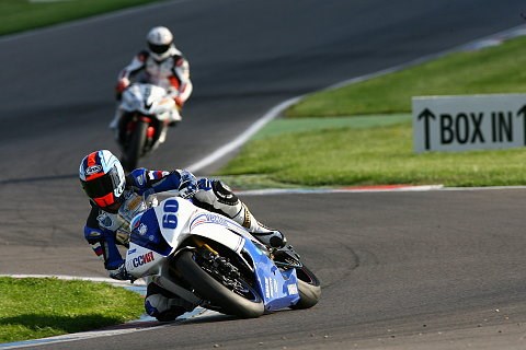 Yamaha Doppelsieg bei IDM Supersport: Die Meisterschaftsführung rückt näher