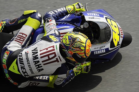 Guter Beginn für Yamaha: Rossi glücklich, Lorenzo noch nicht