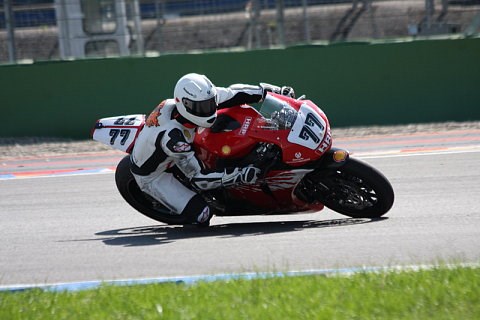 Schumacher beim IDM-Finale: Wieder auf zwei Rädern