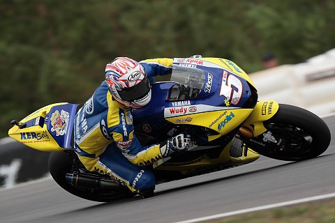 Edwards schlägt Rossi: Satellit voraus