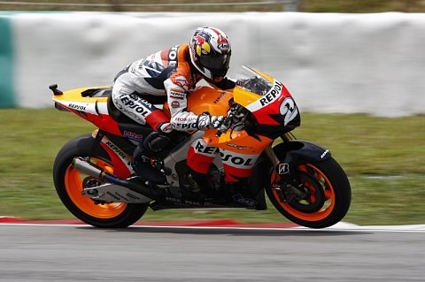 Pedrosa bestimmt auch Warm-up: Ein klarer Vorsprung