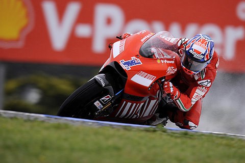 Ducati hatte beiderseits Probleme: Zumindest Stoner hofft auf Lösungen