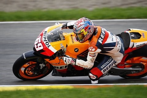 Hayden gibt weiter das Tempo vor: Dritte Bestzeit im dritten Training