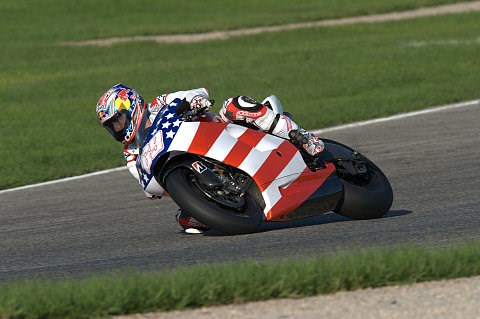 Für Hayden wird Team-Arbeit wichtig: Nur so kann man Rossi schlagen