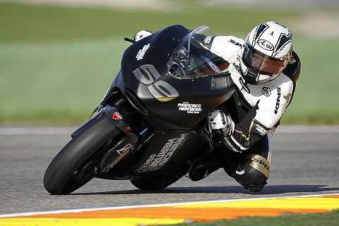 Gibernau will im Training zulegen: Überall Schmerzen