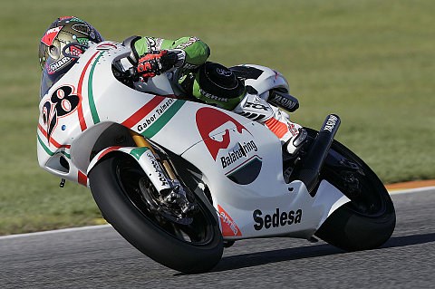 Talmacsi beendet Valencia-Test als Schnellster: Bautistas Sturz sorgt für vorzeitiges Ende