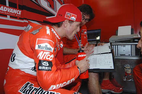 Elektronik spielte Gibernau einen Streich: Mehr Fragen als Antworten